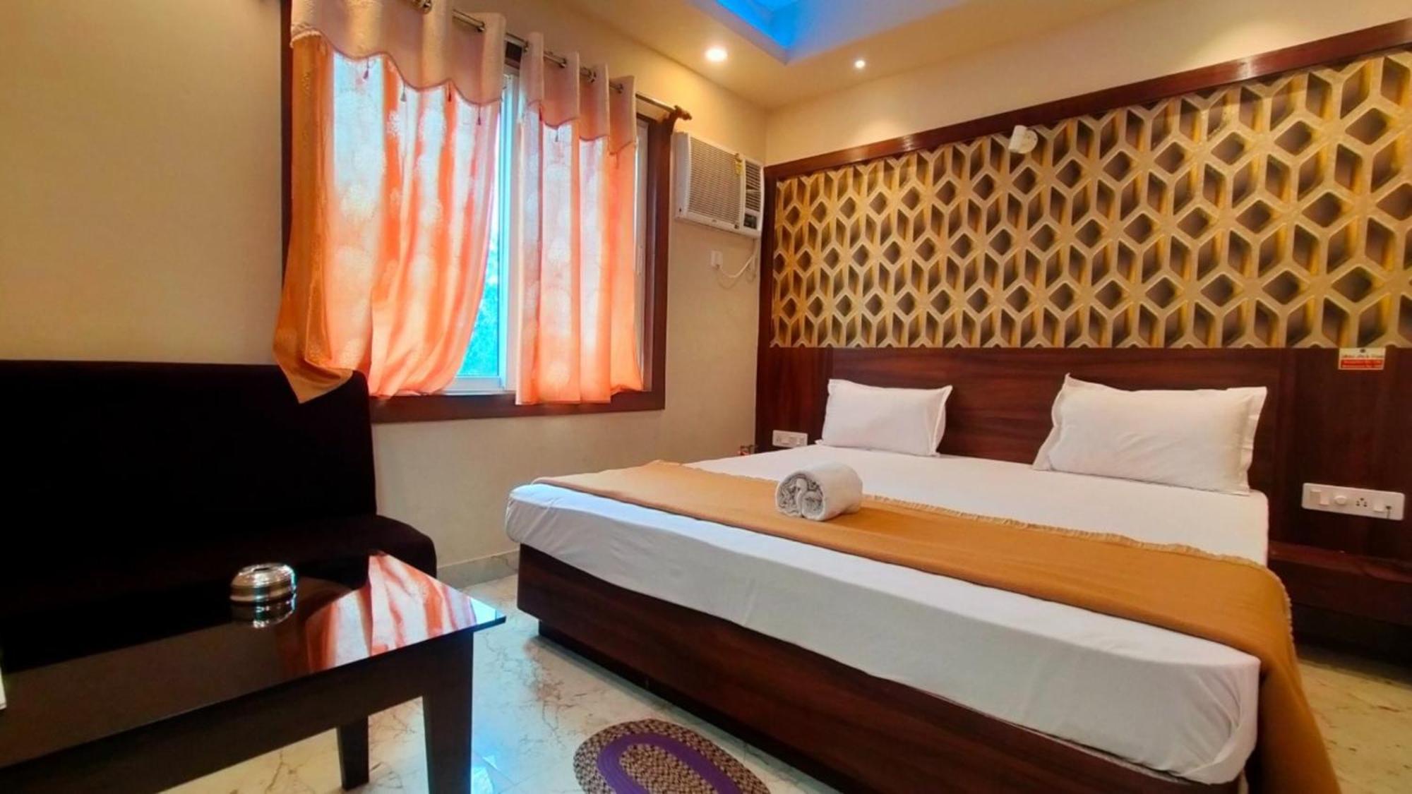 Hotel Park View - Lift Facilities- Near Sea Beach Best Choice Of Travellers By Morservices Purî Extérieur photo